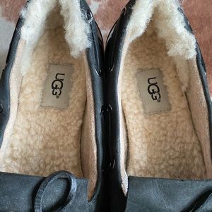 Furry Ugg rain shoes